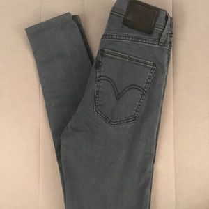 Levis Mile High Super Skinny Jeans